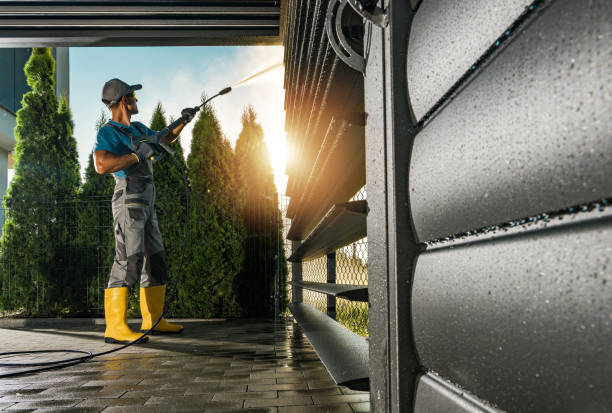 Best Sidewalk and Walkway Cleaning  in Cranston, RI